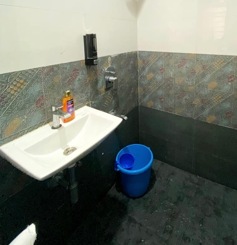 Pixiestays daisy comfort MIDC andheri east, photo 6