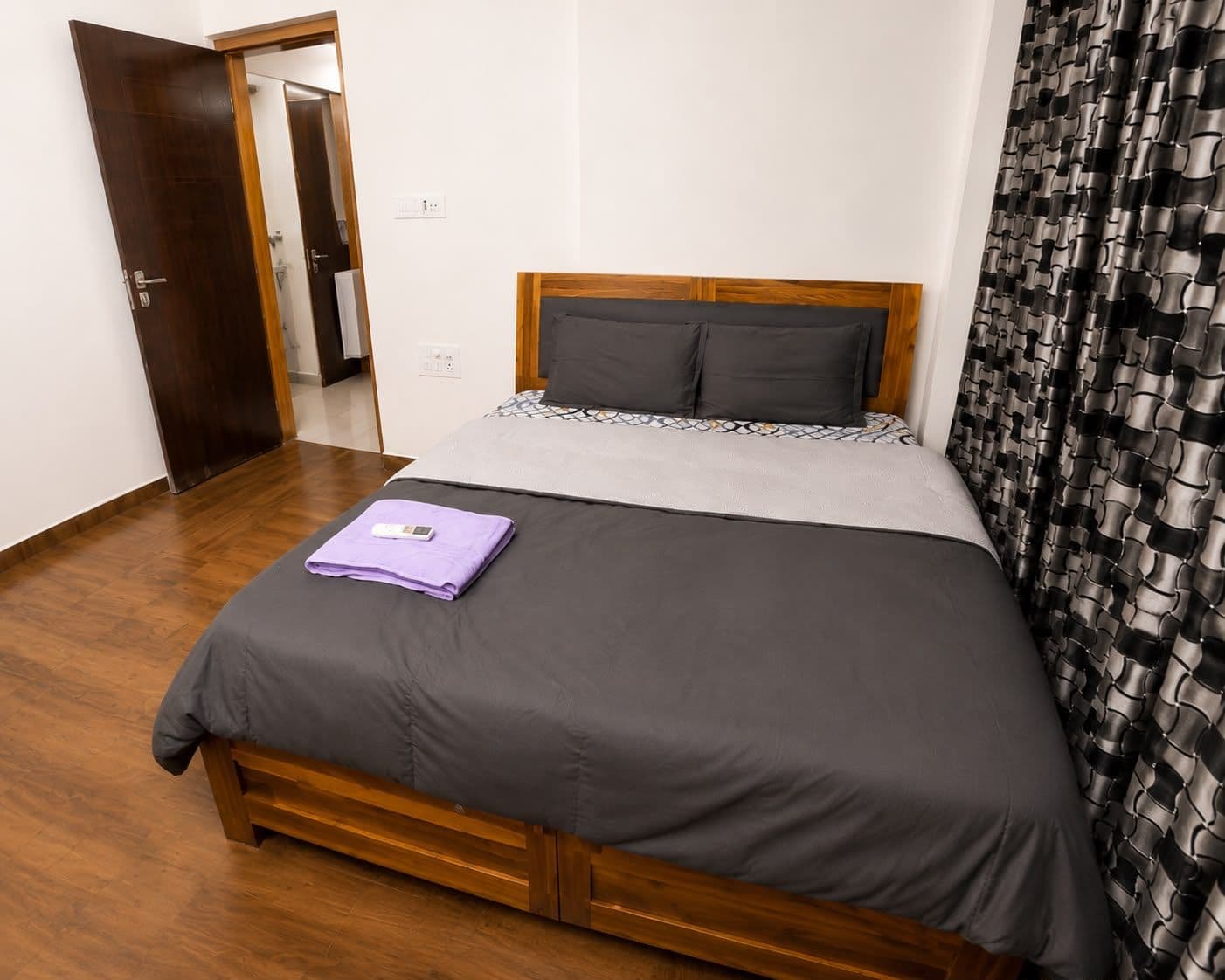 Pixiestays lavender residense MIDC andheri east, photo 6